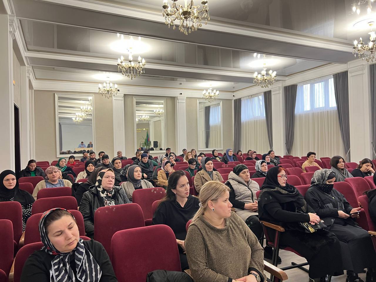 Ежемесячное собрание директора с родителями